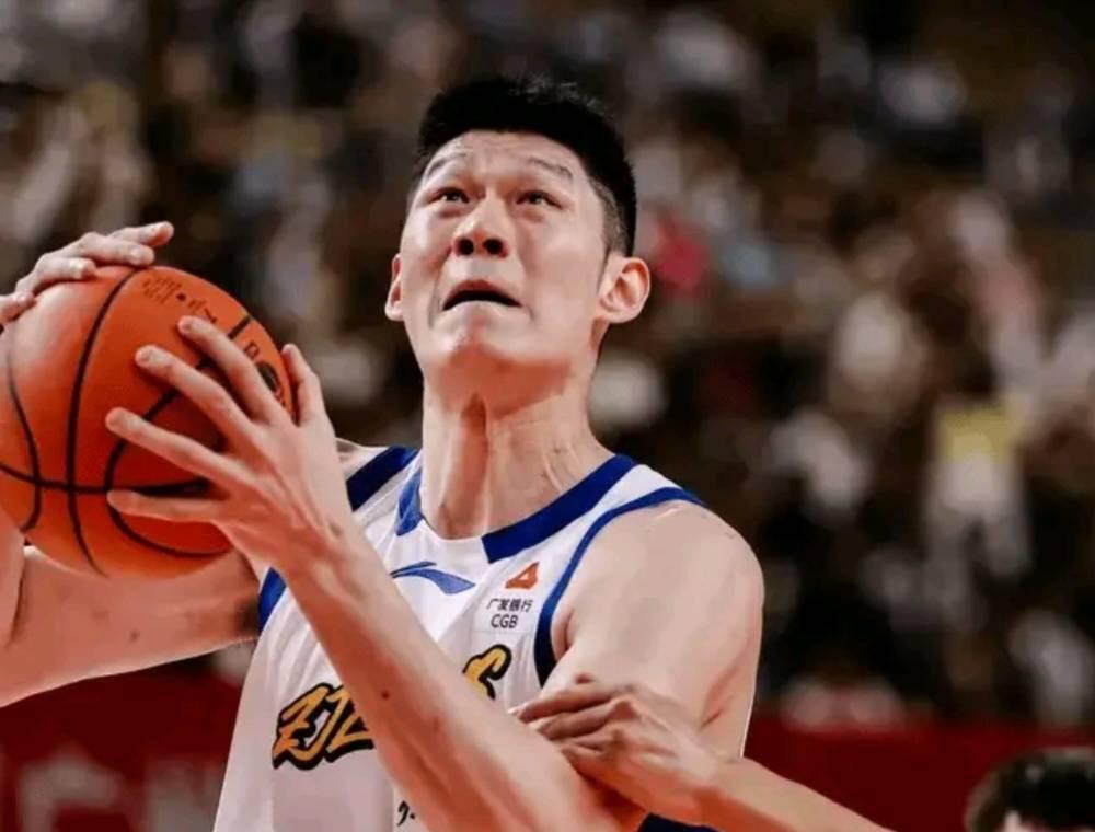 杏彩体育XC SPORTS-胡金秋：想尽量延续职业生涯，在CBA打到父子同场